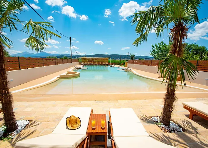 Anemolia Resort And Spa