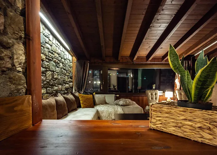 Pandion Luxury Boutique Hotel & Suites With Spa