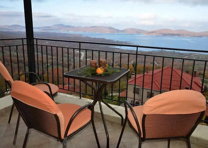 Nevros Hotel Resort And Spa Limni Plastira